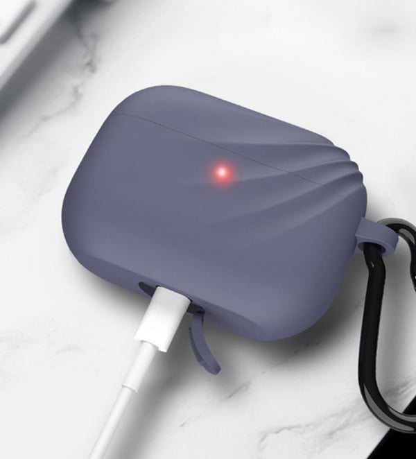 Devia Silikonfodral för AirPods Pro med Karbinhake Skyddande Laddningsfodral