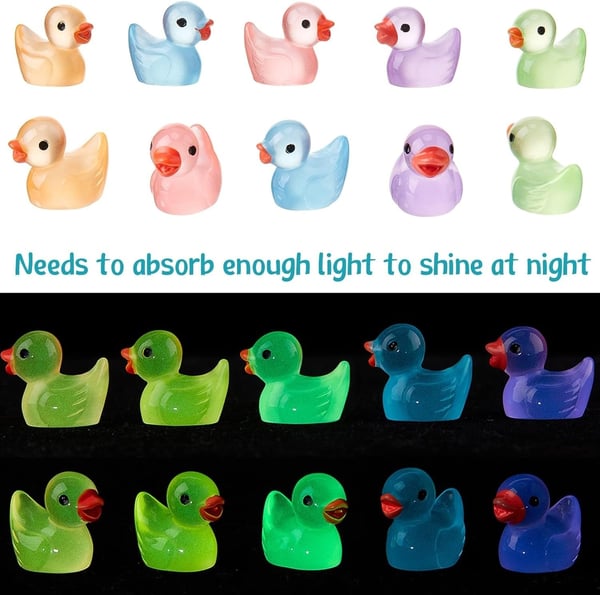 100 st Självlysande Luminous Tiny Ducks Set Dekoration Realistisk Form Hållbar Harts Förtjusande ankor för jul födelsedagsfest Barnens dag