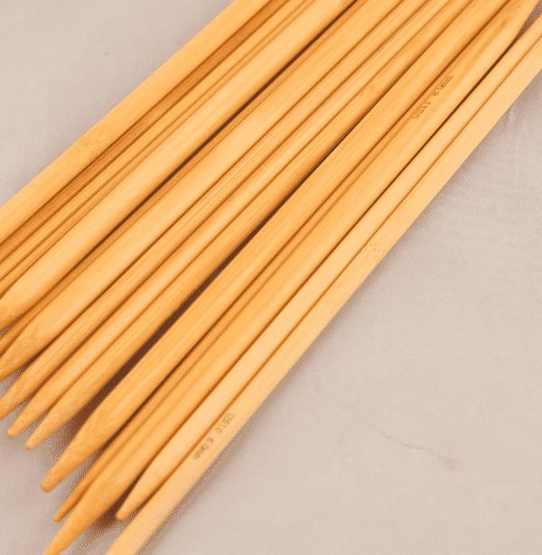 N006 - Set med 11 storlekar Strumpstickor i finaste Bambu