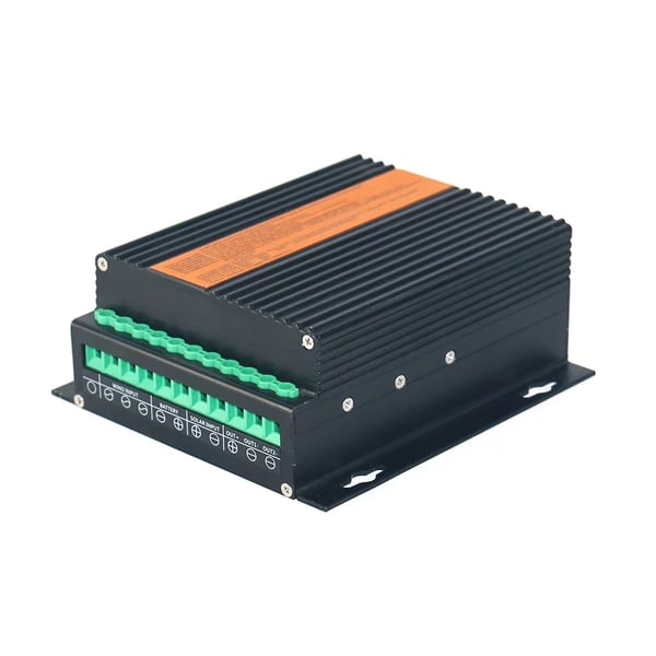 2000W 24V hemmabruk 3-blads vindturbingenerator med hybridkontroller och växelriktare, vertikal axel vindkraftverk
