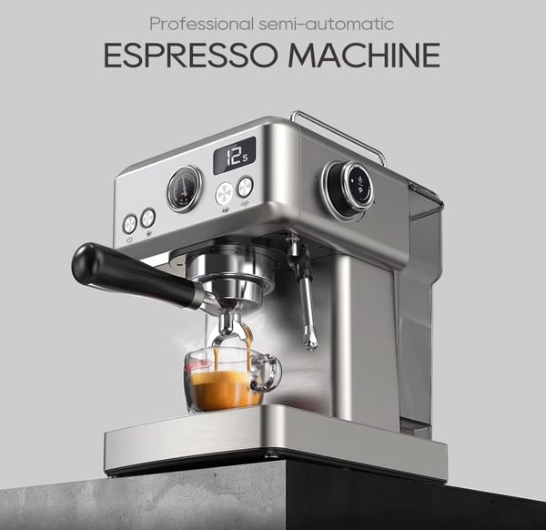 20 bar halvautomatisk espressomaskin med 1,8 L vattentank, varm/kall kaffebryggare med tillbehör, justerbar temperatur