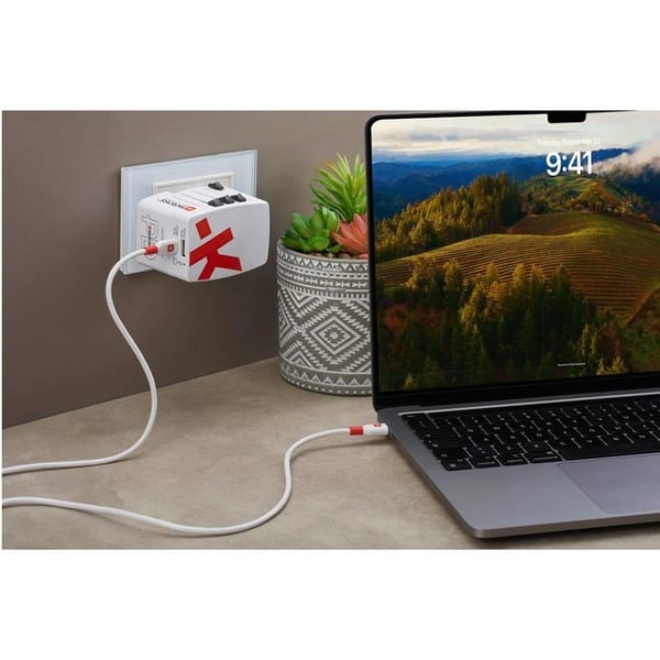SKROSS World Adapter USB-A/USB-C 65W - Vit