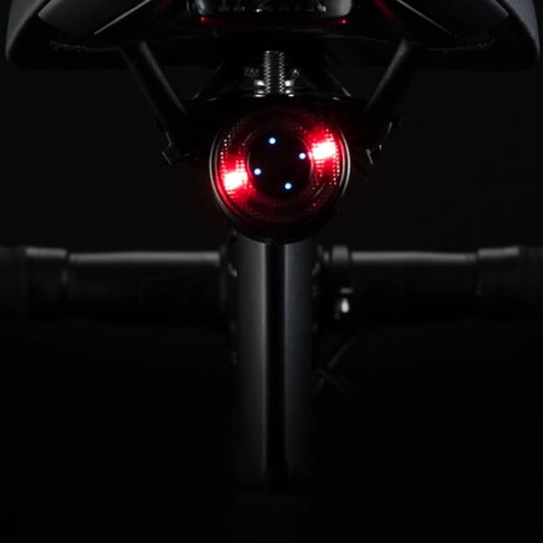 Rockbros Q1 Bagcykel Lys 7 Farver LED Micro USB - Sort