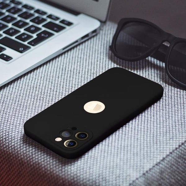 Mobilskal till iPhone 16 Soft - Svart