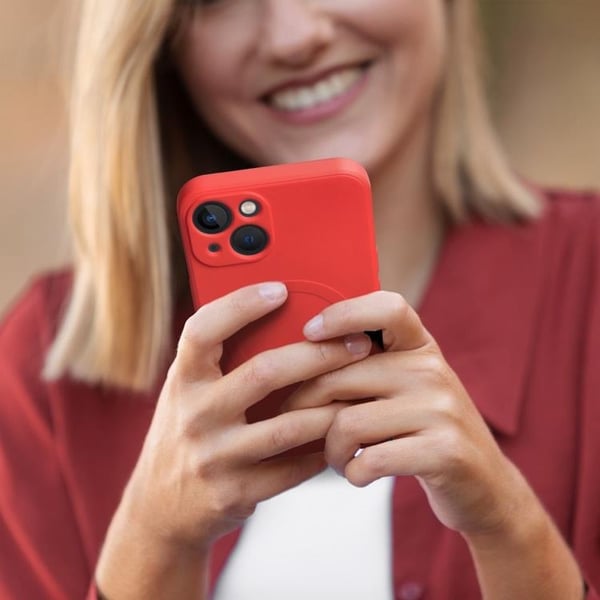 Mobilskal till iPhone 16 Pro MagSafe Silikon - Röd