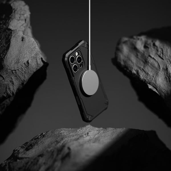 Ringke Mobilskal till iPhone 16 Pro Max Magsafe Rugged Gear - Svart