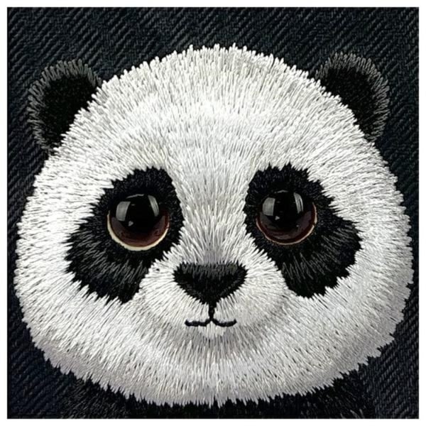 Nimmy Mobilskal till iPhone 16 Pro Big Eyed Pet 2.0 Panda - Svart