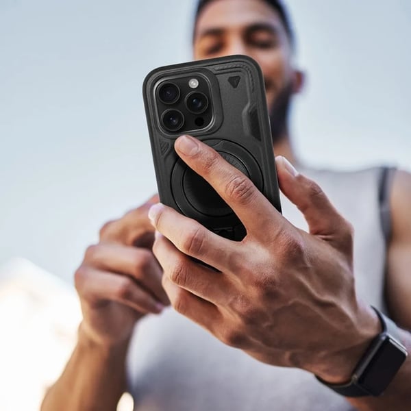 Mobilskal till iPhone 15 Frost Armor - Svart