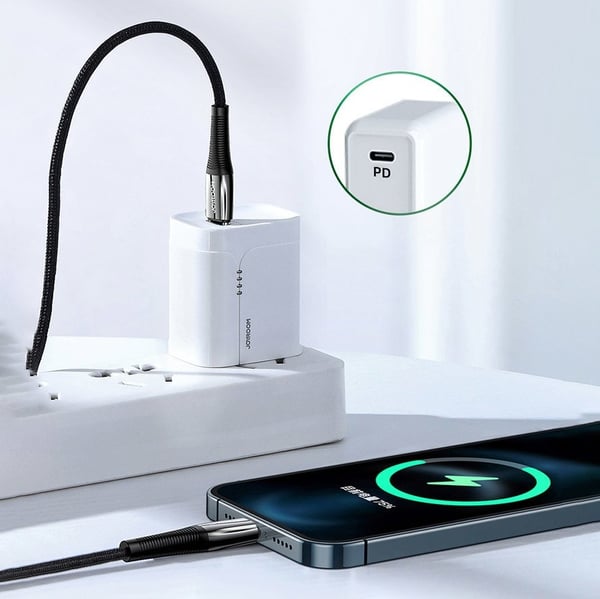 Joyroom USB-C - Lightning-kaapeli 20W 2.4A 1.2m - Punainen