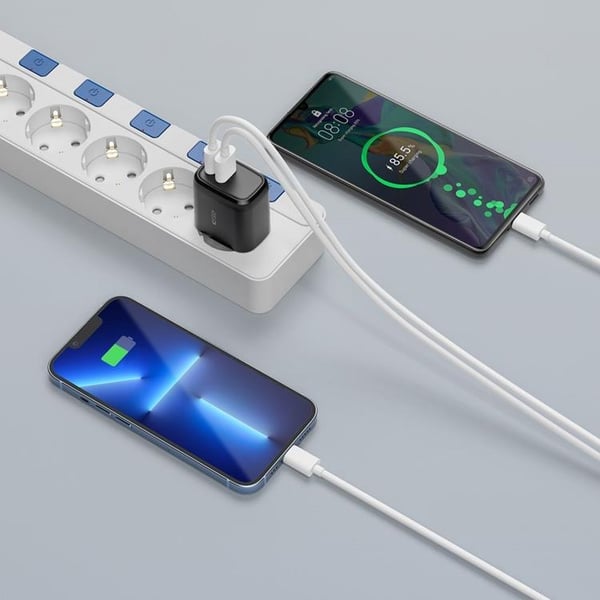 Tech-Protect C20W 2-Port Nätverk Laddare PD20W/QC3.0 - Svart