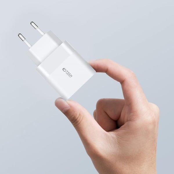 Tech-Protect C30W 2-Port Nätverk Laddare PD30W/QC3.0 - Vit