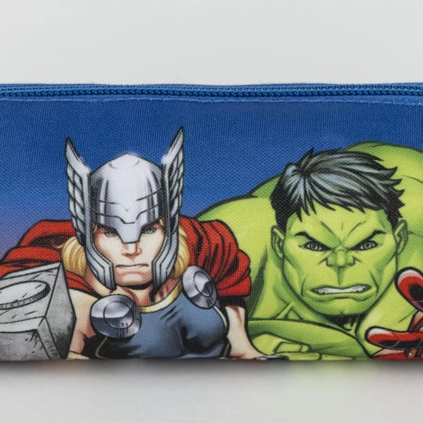 Avengers Pennfodral 20 cm