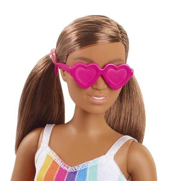 Barbie elsker havets dukke regnbuekjole
