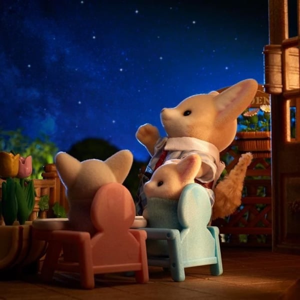 Dukke - SYLVANIAN FAMILIES - Fennec Familie - Flerfarvet - Artikuleret og omhyggeligt klædt