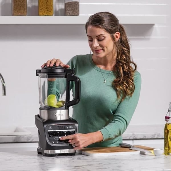 Ninja Foodi Varmeblender – 1,4 L – 10 Programmer – 800 Watt – HB150EU