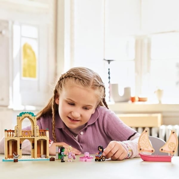 LEGO Wicked 75681 Glinda, Elphaba og Nessarose på Shiz Universitet - Spil for børn fra 7 år