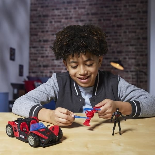 Miles Morales Remix racerbilfigur, Marvel Spider-Man VenomVersus Epic World of Action, alder 4+