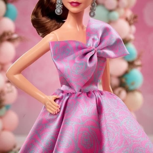 BARBIE Hyvää syntymäpäivää -nukke Mattel - JBJ07