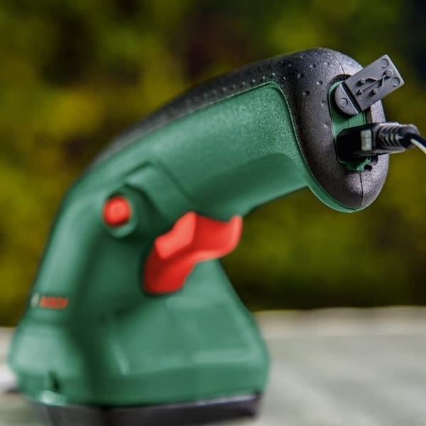 Saks - BOSCH - EasyShear 3.6V - Nem og ubesværet klipning - Høj skærepræcision