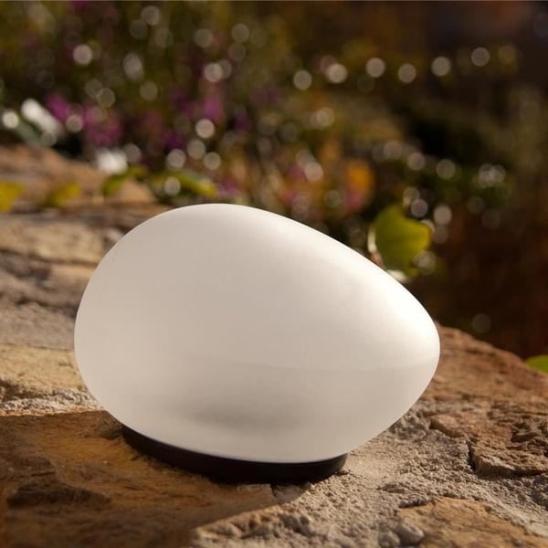 Dekorativ solcellelampe med sten - LUMISKY - SOLENZARA - Ø16 cm - hvid LED