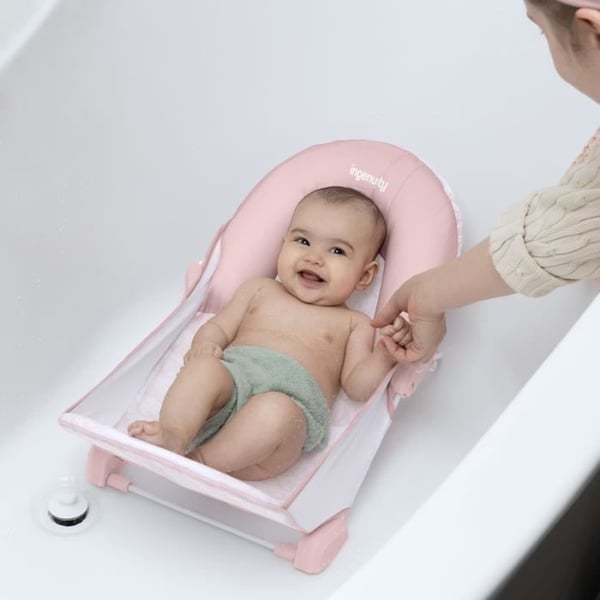 INGENUITY Sammenklappeligt babybadesæde til piger, lyserød