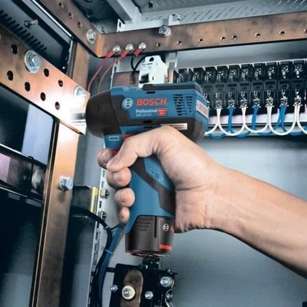 Bosch Professional GDS 12V-115 slagnøgle + 2 x 3,0 Ah batterier + L-BOXX - 06019E0103