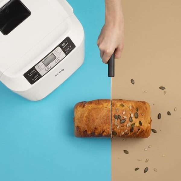 HKoeNIG Brødbagemaskine - BAKE340 - 12 programmer - 3 tilberedningsniveauer - Op til 800 g brød - 550 W - Hvid