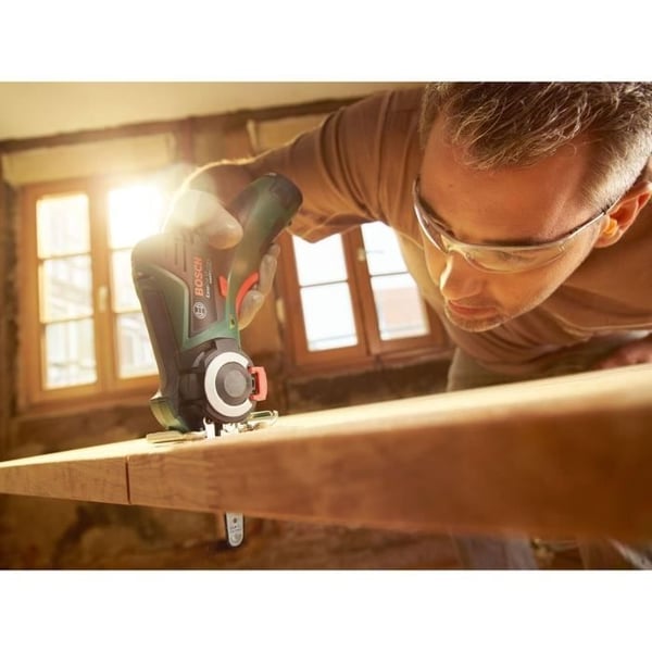 Bosch batteridrevet ligesav - Easycut 12 - NanoBlade træklinge - 12V-2,5Ah batteri