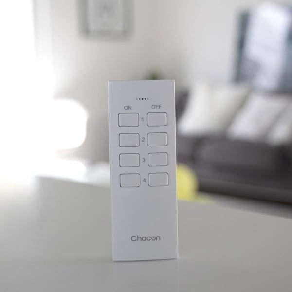 Sæt med 2 mini-stikkontakter - CHACON - Tænd/sluk - 2300 W (FR) + fjernbetjening - Hvid
