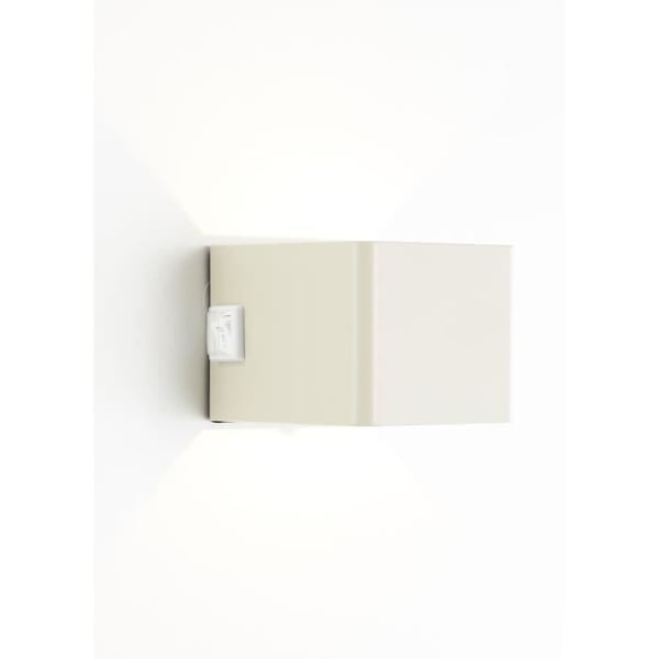 Magnetisk udendørs væglampe - ISEO - BRILLIANT - Genopladelig - Cremefarvet - LED - Detektor - 4W - 300lm - 3000K - USB