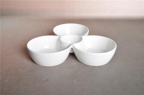 Porslins Tallrik treklöver – Större - 3 pack