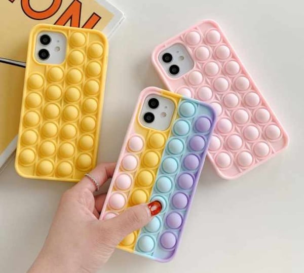 iPhone 12 Pro Max - Pop it Fidget Shell Bubbles -kuplat - Pop it Fidget Shell -kuplat
