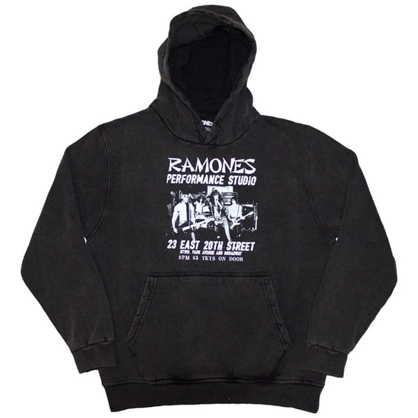 Ramones Unisex Pullover Hoodie: East Village (Wash Collection) (Small)