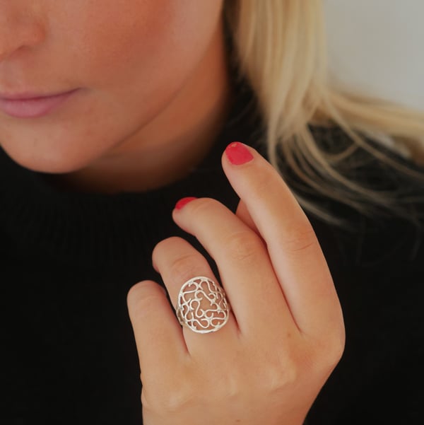 Agélii Fashion - Ring "Mandala" i silver - Michael Medoc Collection