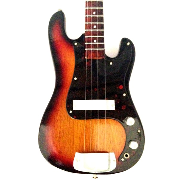 Mini guitar: Marcus Miller - Fender Jazz Bass