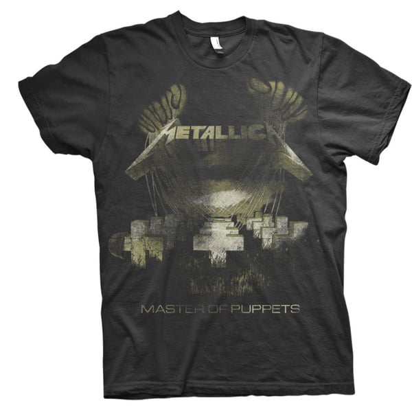 Metallica Unisex T-Shirt: Master of Puppets Distressed (Large)