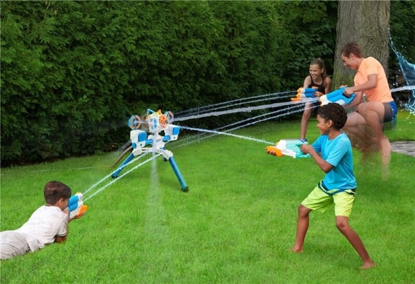 Nerf Robo Blaster Interaktiivinen leikki