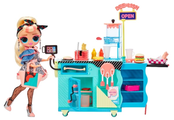LOL. Yllätys! OMG I AM Diner Playset