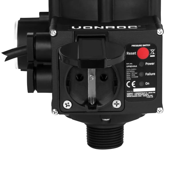 VONROC Trykafbryder med Tørkørselsbeskyttelse – 1,5-2,5 bar | Til Havepumper & Vandforsyning | Automatisk Til/Fra | LED & Manometer