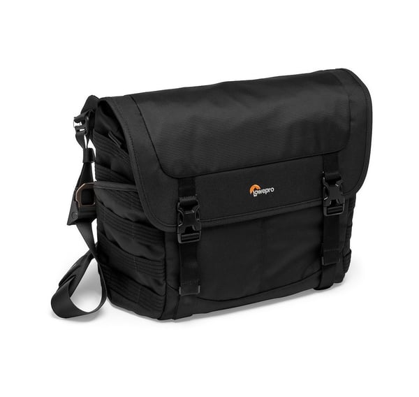 Lowepro matkalaukku ProTactic MG 160 AW II, musta