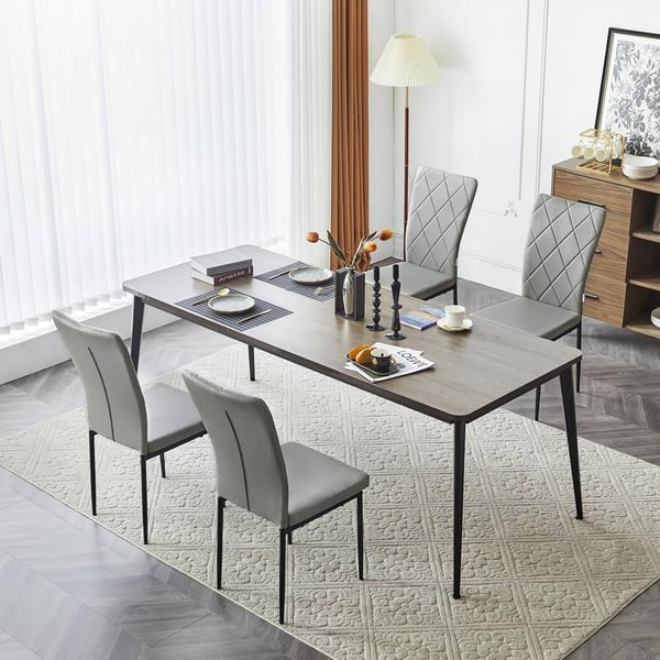 Rootz spisestuestole Sæt med 4 - Køkkenstole - Moderne siddepladser - Komfortabelt polstret sæde - Ergonomisk rygstøtte - Holdbar metalramme - 42 cm x