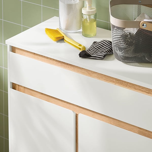 Rootz vaskeskab med vaskepose - Vasketøjsopsamler - Badeværelsesmøbler - MDF og gummitræ - Vippebeskyttelse - Fleksibel opbevaring - 71cm x 33cm x 85c