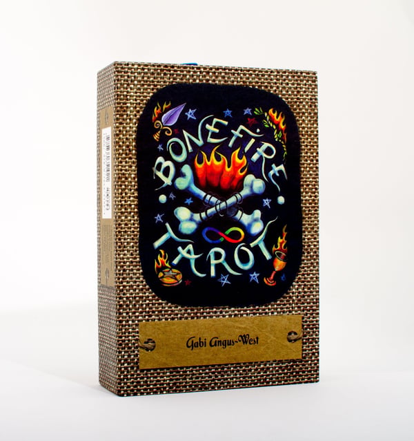 Bonefire Tarot 9780764351921
