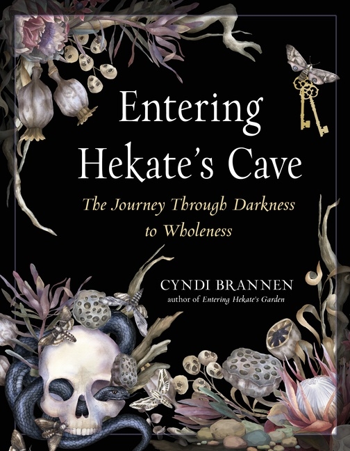 Entering Hekate's Cave 9781578637911