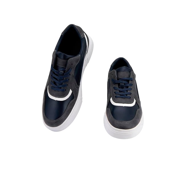 Sneakers för män, marinblå och vita