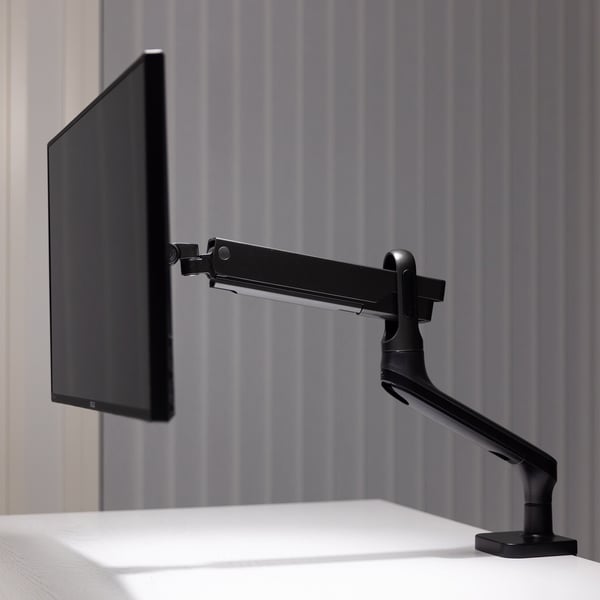 Alterzone Loop Single monitorarm för 17"-32" skärmar, svart