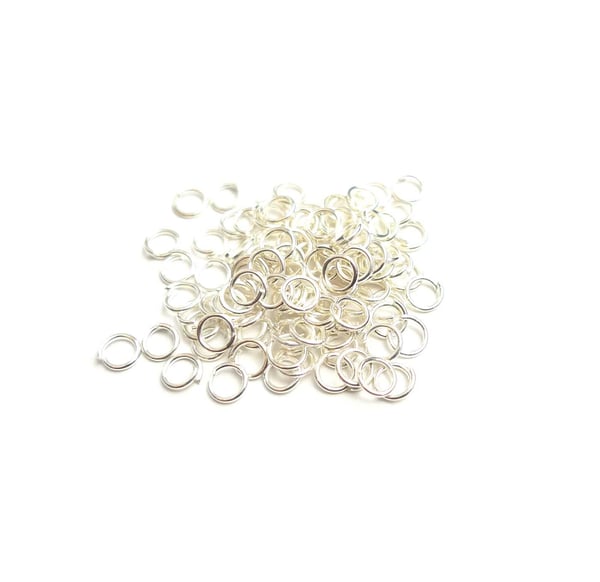 Silverpläterade Ringöglor 5mm 20-Pack