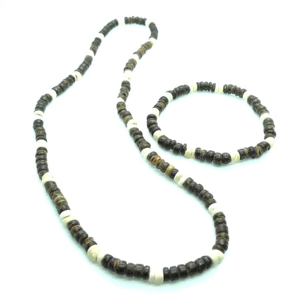 Armband & Halsband med pärlor av snäcka o coco