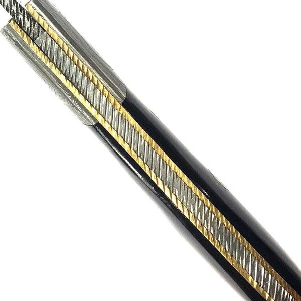 PreMax PX-135 käsintehty damaskiteräksinen taittoveitsi häränsarvikahvalla – häränsarvikahva, 352 kerrosta 15N20/1095, HRC 56–58