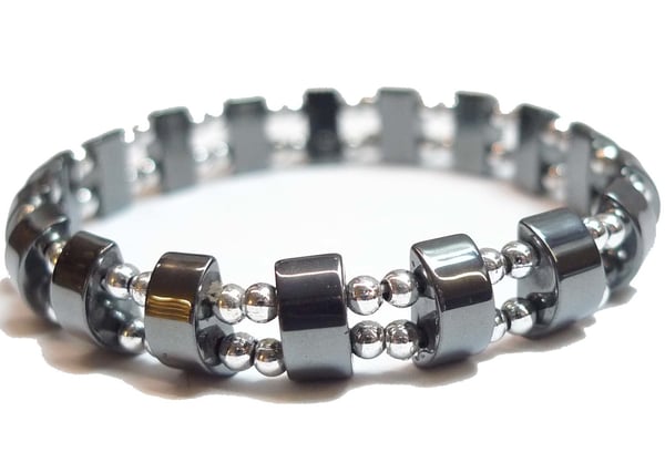 Armband hematitfärg